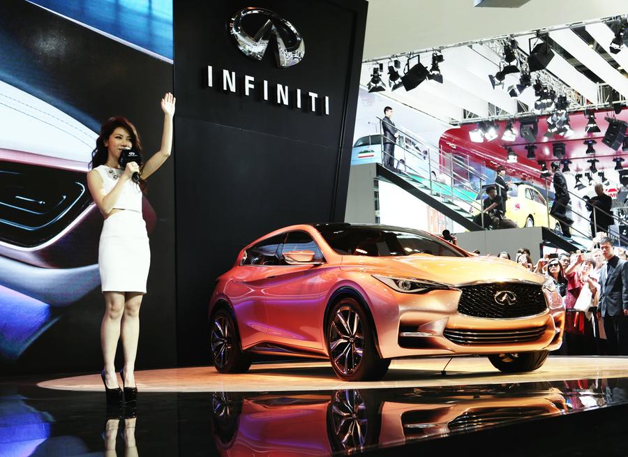 Luxury cars make Asia premiere at Auto China