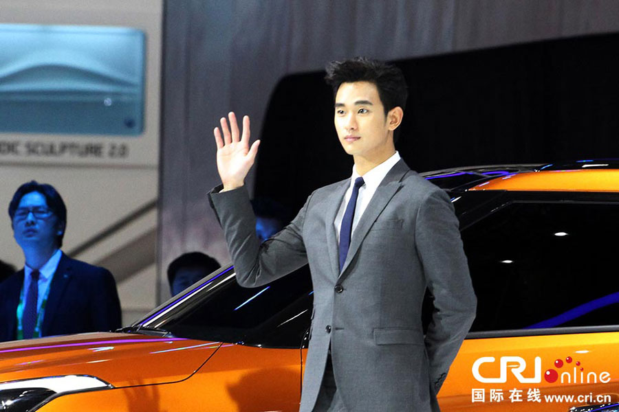 Big stars shine at Auto China 2014