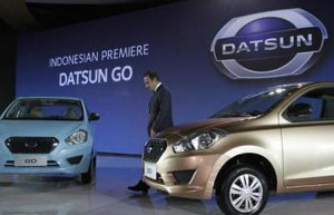 Nissan cuts global sales outlook on China slowdown