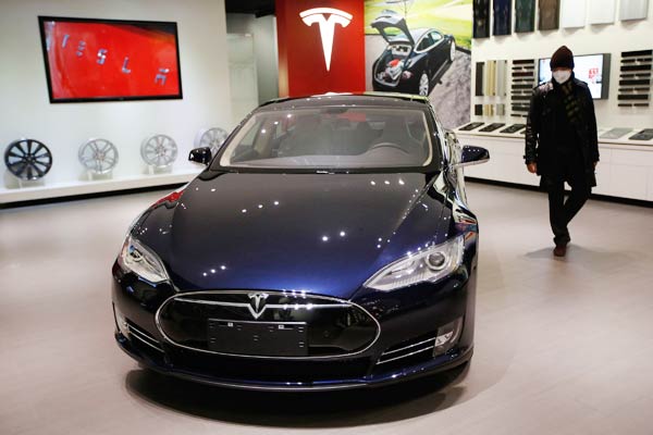 Tesla launches major experience center in S.W. China