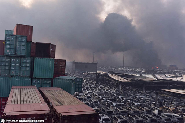 Almost ten thousand new cars ruined in Tianjin blasts