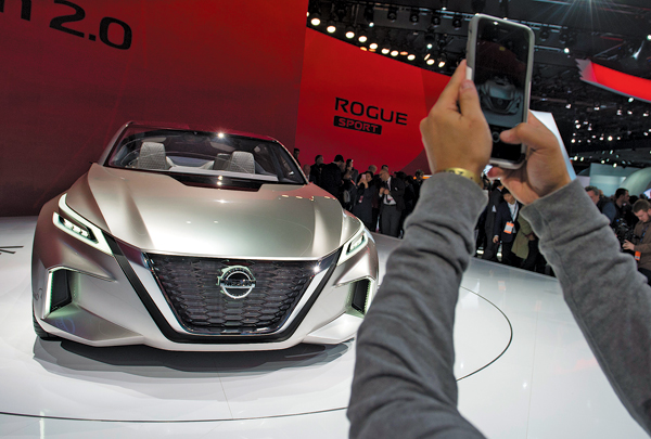 Big US auto discounts are bane to Asian carmakers' profits