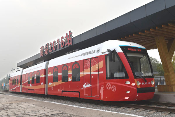 World's first hydrogen hybrid tram put into operation