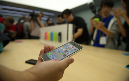 New Apple iPhones not sweet to Chinese market