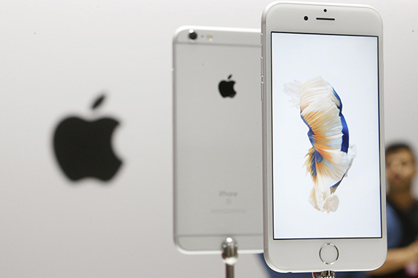 iPhone 6s challenged by old models in China?