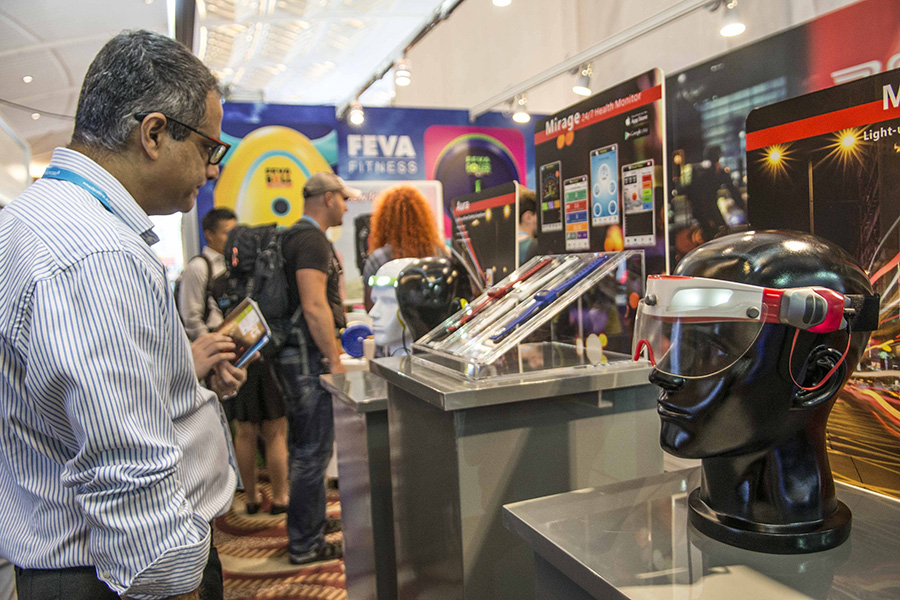 Robot dances, drones fly at HK Electronics Fair