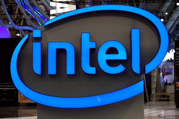 Intel strives to get ahead of the pack in 5G development