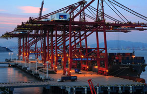 China's exports up 7.2% in June