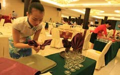 China's service sector activity retreats in Sept