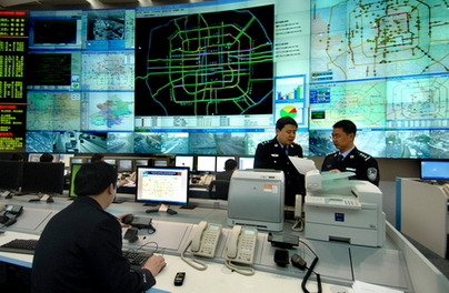 Multilingual hotline set up for traffic