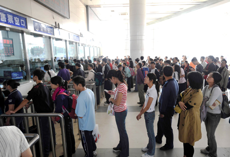Return-trip rush comes
