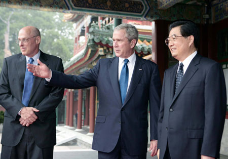 Hu, Bush talk ways to tackle crisis