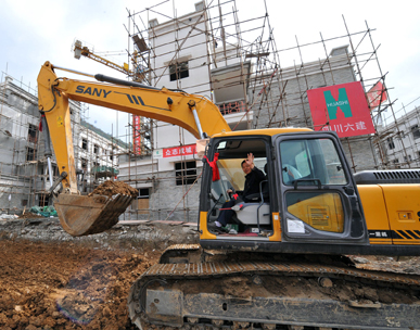 Auditors keep eye on quake funds