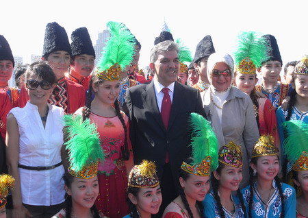 New Silk Road to carry region to bright future
