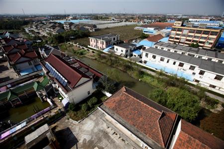 Govt buys ticket for Disney Shanghai