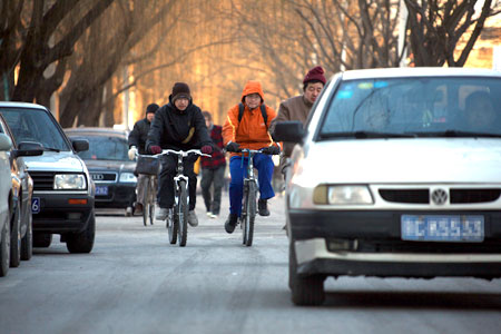City pedals plan to bring back bikes