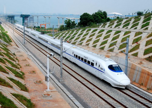 Nanchang-Jiujiang intercity high-speed railway put into operation