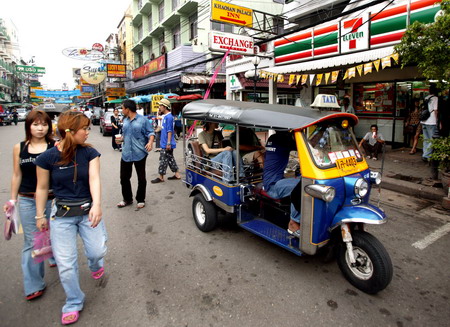 Thai 7-Eleven operator mulls China stores
