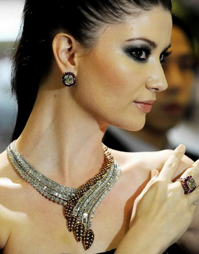 Italian jewelry on display in Hong Kong