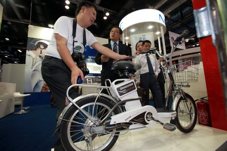 China-Japan Green Expo 2011 opens in Beijing