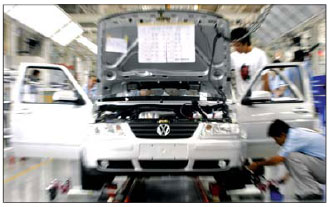VW's two southern plants approved by NDRC