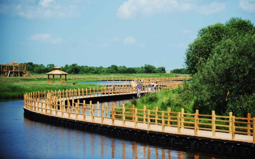 Sino-Russian border island opens to Chinese tourists