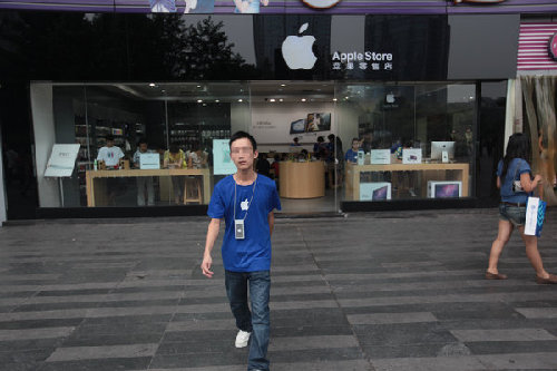 Fake Apple store popular in Chongqing