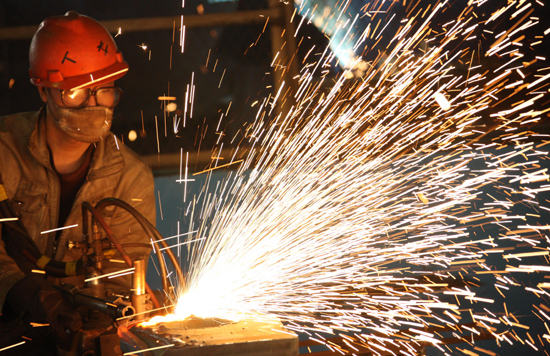 Steel output declines on weak demand in August