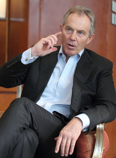 To end crisis, leaders told: Get behind euro