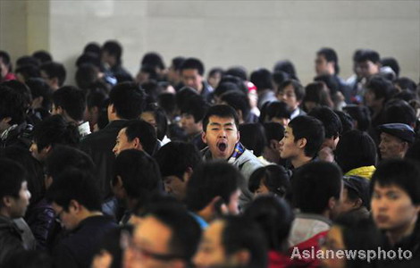 Queuing for a ticket home