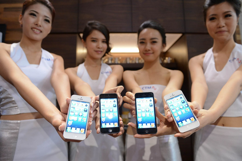 Apple's iPhone 5 China sales top 2m