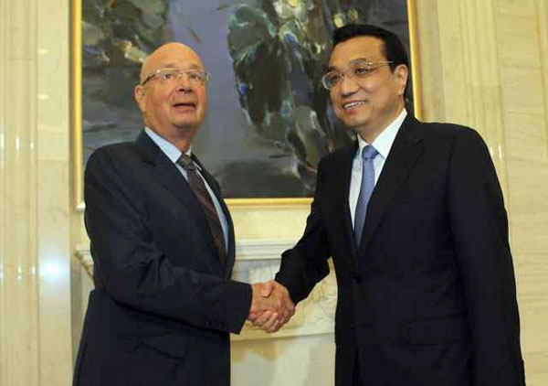 Premier Li meets World Economic Forum Chairman