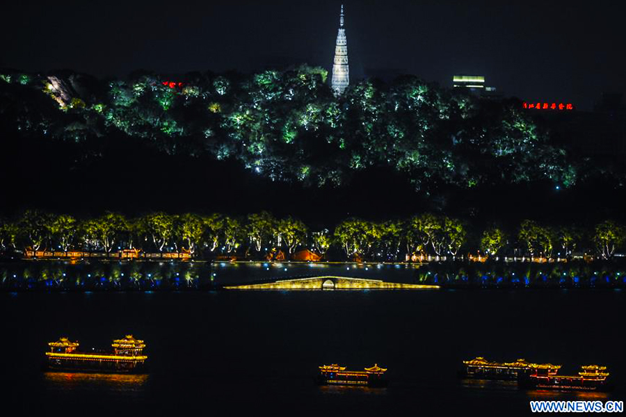 Guests attending G20 summit have boat trip in West Lake