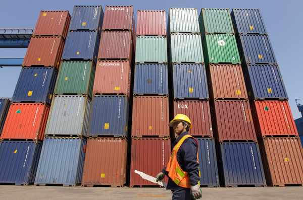 Exports blossom at free trade port despite sluggish climate