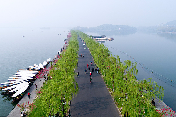 Top 10 most popular cities during Qingming holiday