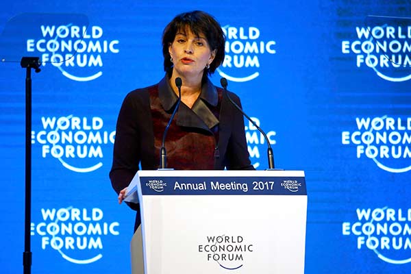 Xi's speech in Davos receives warm applause