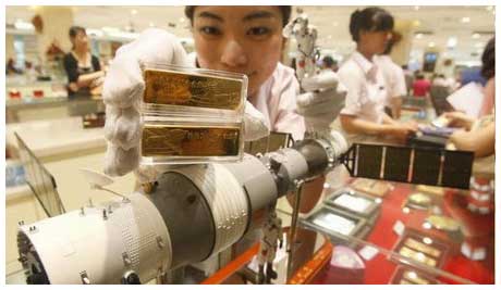 Shenzhou IX sends off aerospace economy