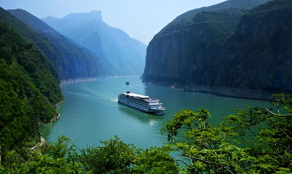 Economic woes hit Yangtze River cruise industry