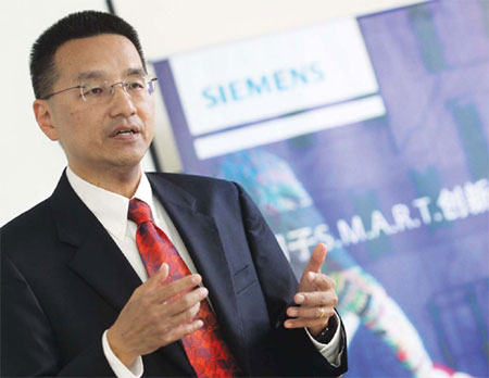 Siemens gets lowdown on getting smart[1]|chin