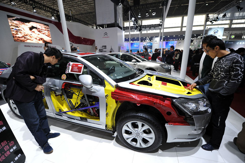 Auto show shines in Hanghzou