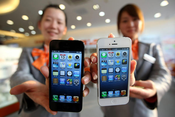 Iphone 5 arrives on the mainland