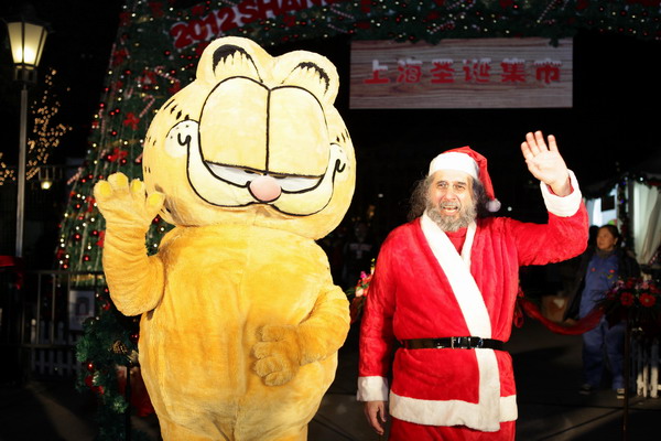 Santa is coming and China takes more notice