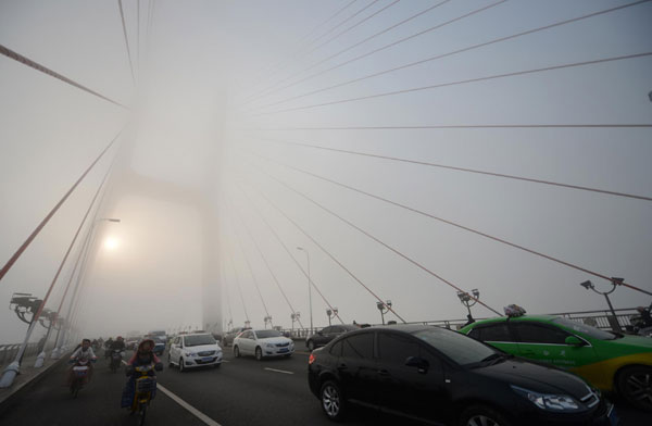 Pollution may make economy stumble