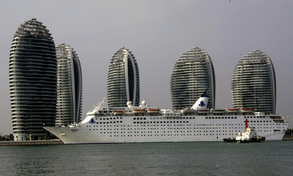 China's first luxury cruise liner ready to make waves