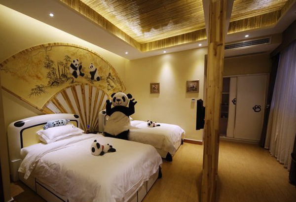 Panda-themed hotel opened in Sichuan