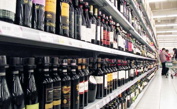 Call for cheaper wine as economy slows
