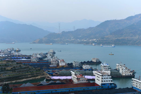 Throughput of Three Gorges Dam hits record high