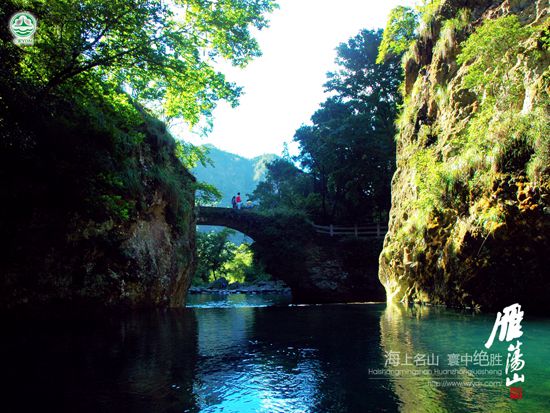 Top 10 Chinese youth's favorite seaside resorts