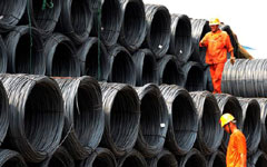 Banks call in loans to troubled steel sector