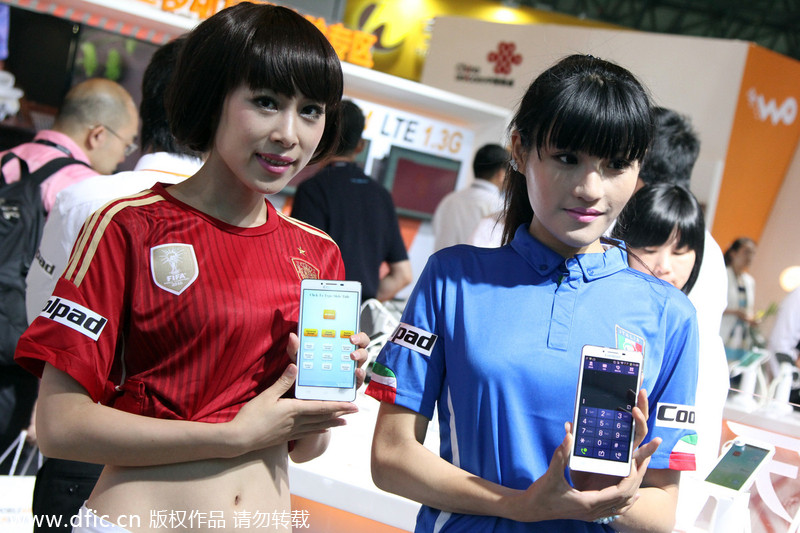 Mobile Asia Expo opens in Shanghai